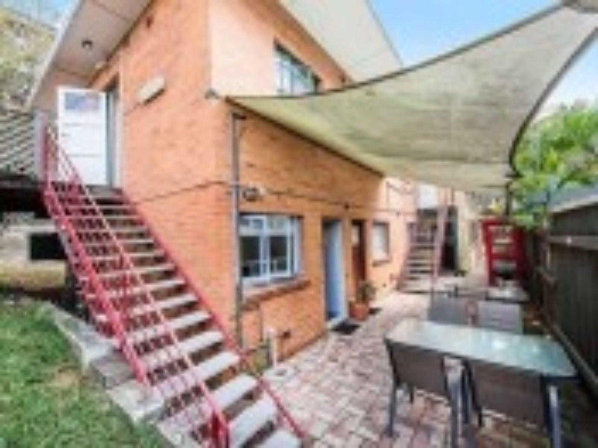 Kookaburra Inn Бризбейн Екстериор снимка
